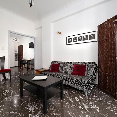 Local Urban Living 2Bd Apartment In 雅典 外观 照片