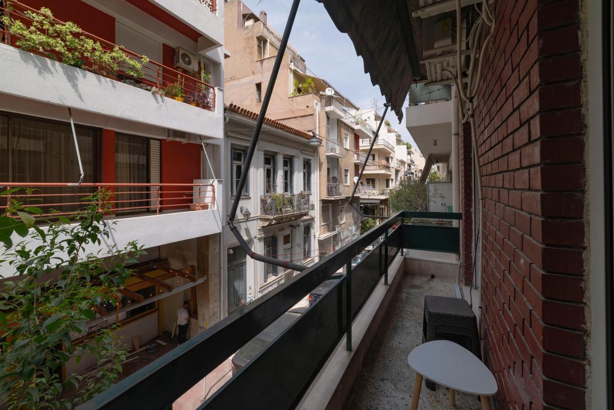 Local Urban Living 2Bd Apartment In 雅典 外观 照片