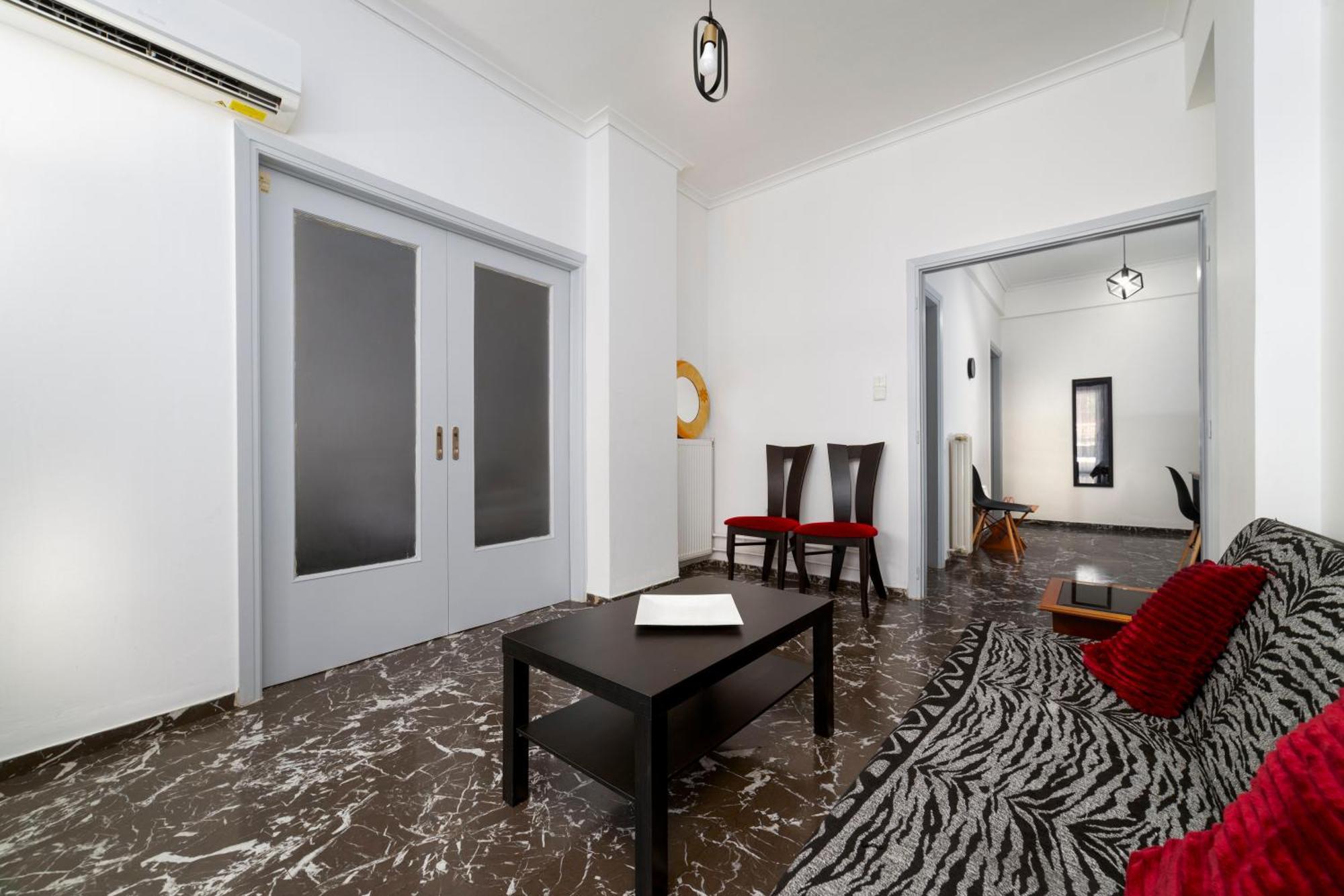 Local Urban Living 2Bd Apartment In 雅典 外观 照片